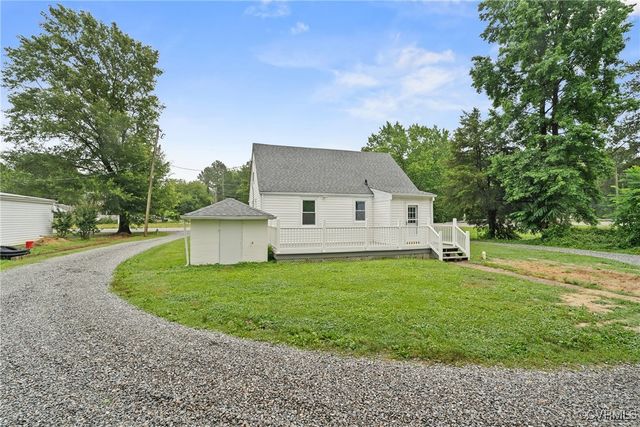 8467 Shady Grove Rd, Mechanicsville, VA 23116