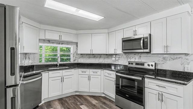2055 S FLORAL AVENUE 324, Bartow, FL 33830