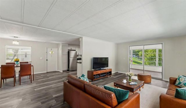 2055 S FLORAL AVENUE 324, Bartow, FL 33830