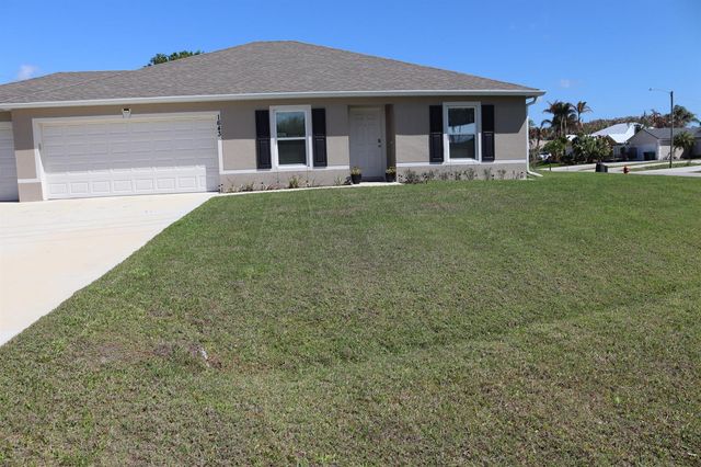 1643 SE Ocean Lane, Port St. Lucie, FL 34983
