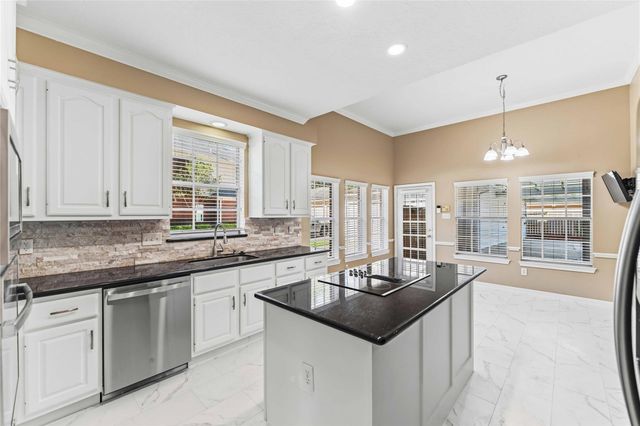 16322 Hazy Pines Court, Pasadena, TX 77059