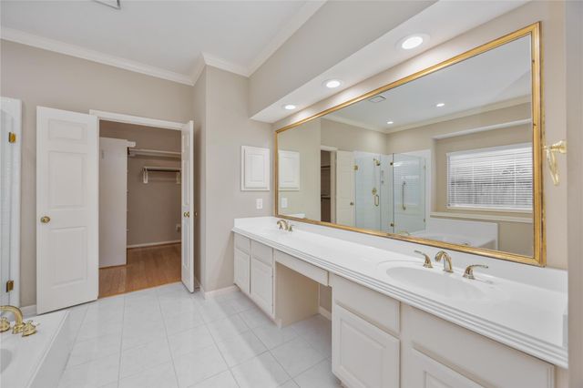 16322 Hazy Pines Court, Pasadena, TX 77059