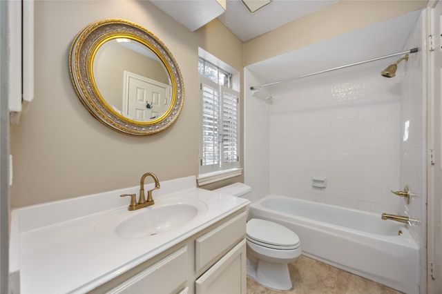 16322 Hazy Pines Court, Pasadena, TX 77059