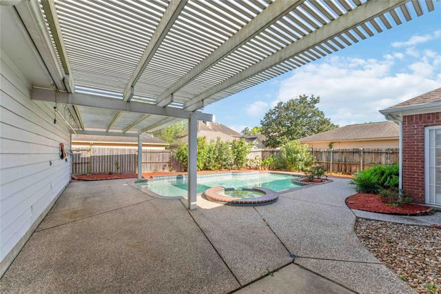 16322 Hazy Pines Court, Pasadena, TX 77059