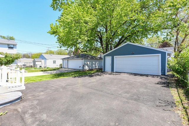 4578 127th STREET, Butler, WI 53007