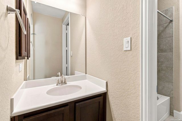 29509 KEARNEY RDG, Fair Oaks Ranch, TX 78015