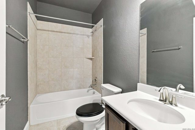 29509 KEARNEY RDG, Fair Oaks Ranch, TX 78015