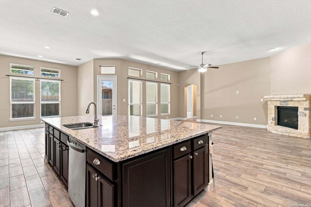 29509 KEARNEY RDG, Fair Oaks Ranch, TX 78015