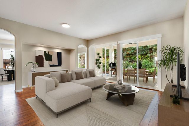 4362 Newland Heights Dr, Rocklin, CA 95765