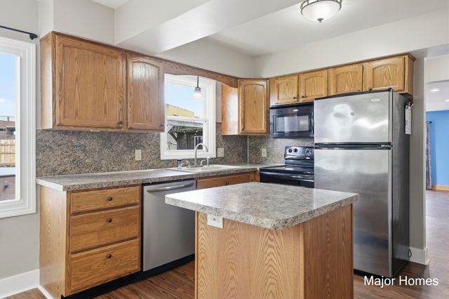 401 Anderson Drive, Wayland City, MI 49348
