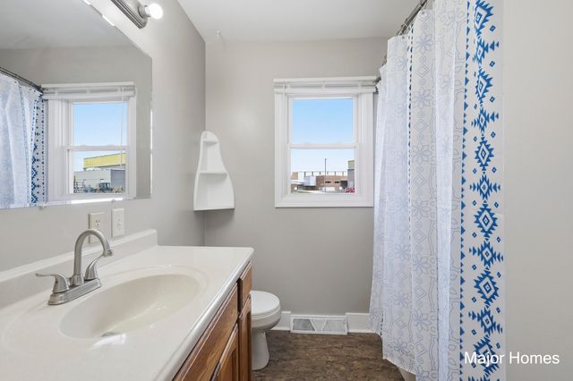 401 Anderson Drive, Wayland City, MI 49348