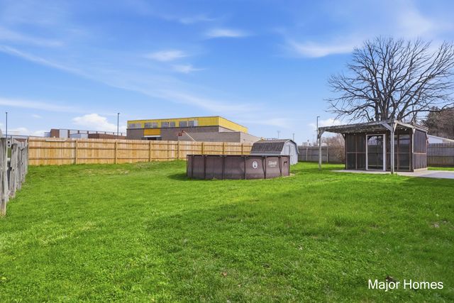 401 Anderson Drive, Wayland City, MI 49348