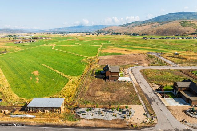 740 Lazy Way, Francis, UT 84036