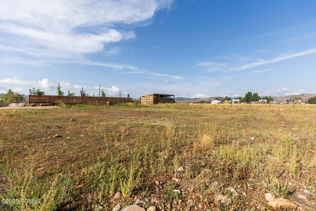 740 Lazy Way, Francis, UT 84036