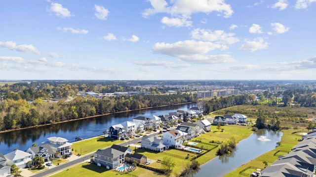 478 Harbour View Dr., Myrtle Beach, SC 29579