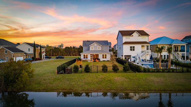 478 Harbour View Dr., Myrtle Beach, SC 29579