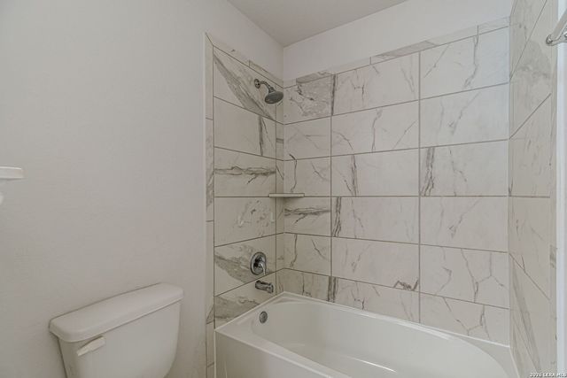 2063 Cowan, New Braunfels, TX 78132