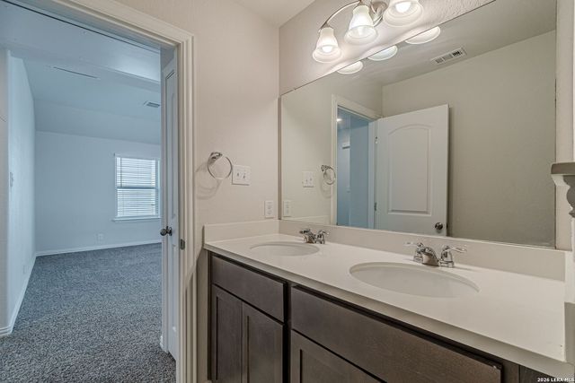 2063 Cowan, New Braunfels, TX 78132