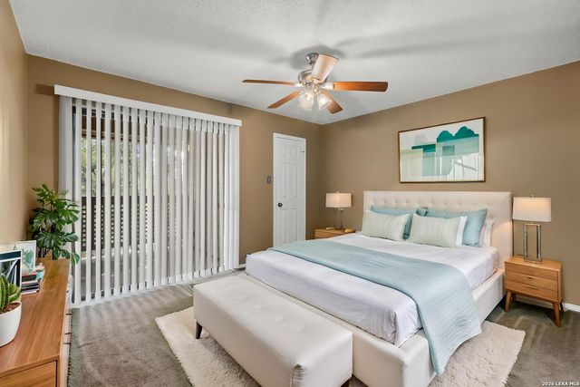 12446 Starcrest Dr Apt 312, San Antonio, TX 78216