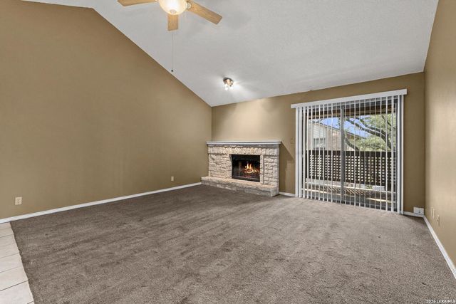 12446 Starcrest Dr Apt 312, San Antonio, TX 78216