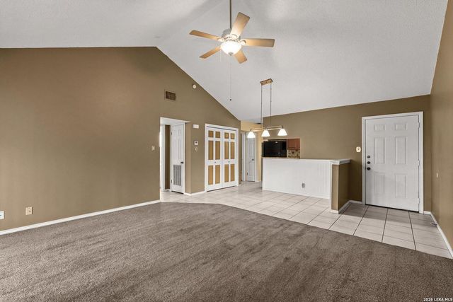 12446 Starcrest Dr Apt 312, San Antonio, TX 78216