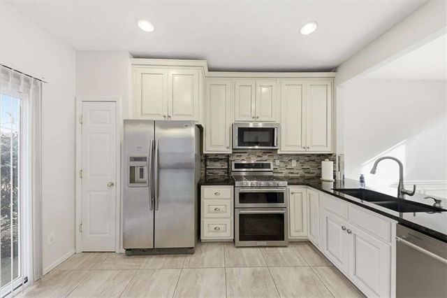 213 Kenninghall Lane, Smyrna, GA 30082