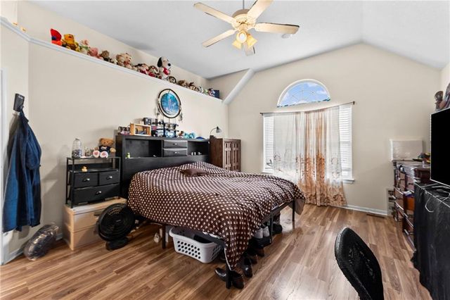 1308 N 3rd Street E, Louisburg, KS 66053