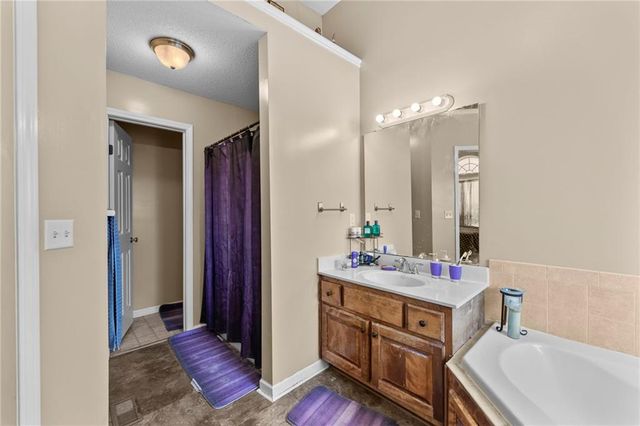 1308 N 3rd Street E, Louisburg, KS 66053