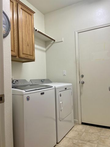 1920 Indiana St, Gridley, CA 95948