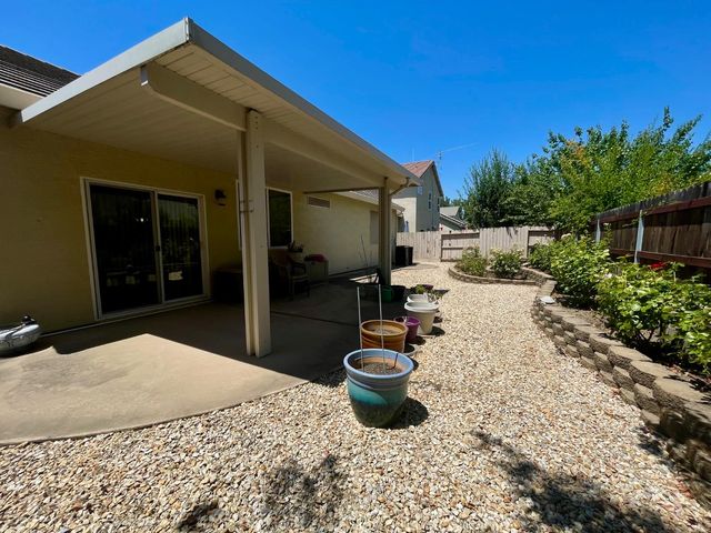 1920 Indiana St, Gridley, CA 95948