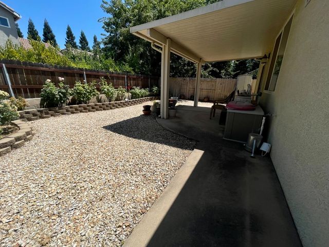 1920 Indiana St, Gridley, CA 95948