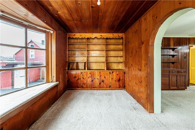 40 Ligonier Street, Latrobe, PA 15650