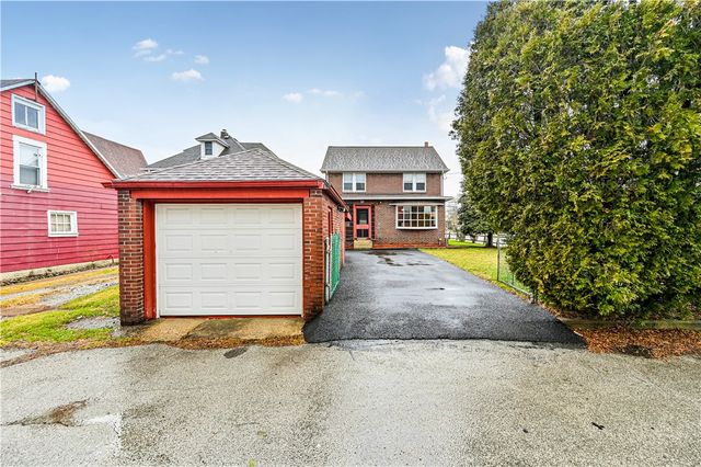 40 Ligonier Street, Latrobe, PA 15650