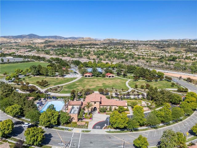 24490 Marzal, Valencia, CA 91354