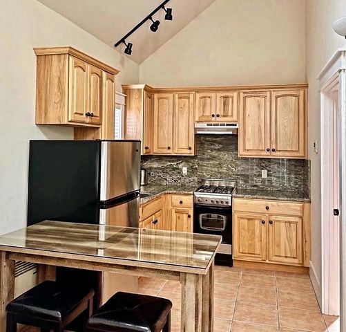 234 Plateau Avenue, Santa Cruz, CA 95060