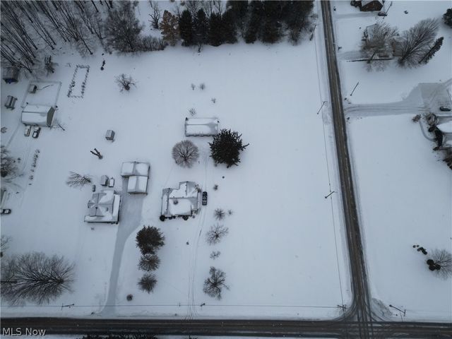 5160 Oak Street, Lowellville, OH 44436