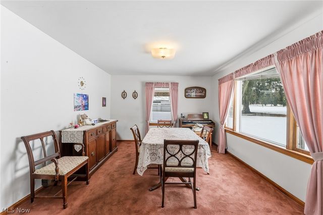 5160 Oak Street, Lowellville, OH 44436