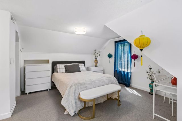 2320 Parklands Road, Saint Louis Park, MN 55416
