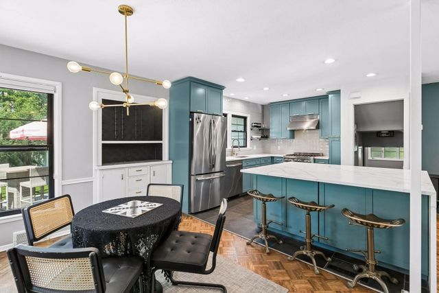 2320 Parklands Road, Saint Louis Park, MN 55416