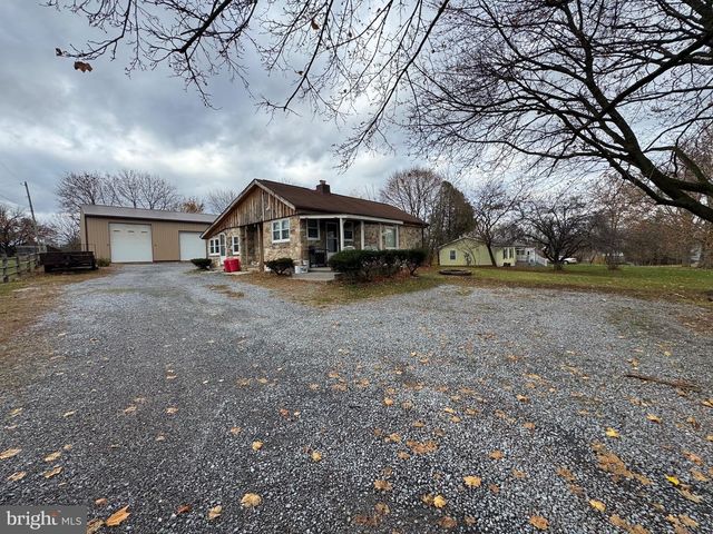 5987 MOLLY PITCHER HIGHWAY, Chambersburg, PA 17202