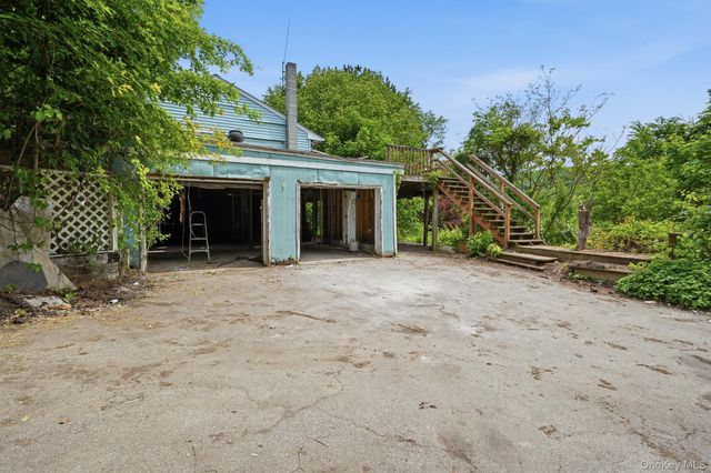 43 Sunset Drive, Patterson, NY 12563
