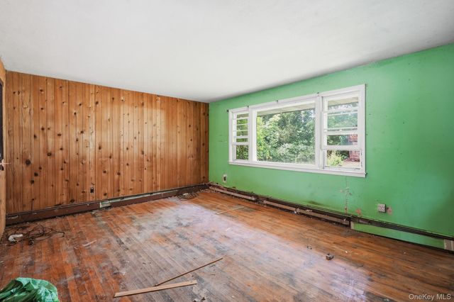 43 Sunset Drive, Patterson, NY 12563