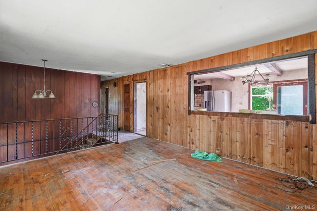 43 Sunset Drive, Patterson, NY 12563