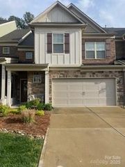 3049 Hartson Pointe Drive, Fort Mill, SC 29707