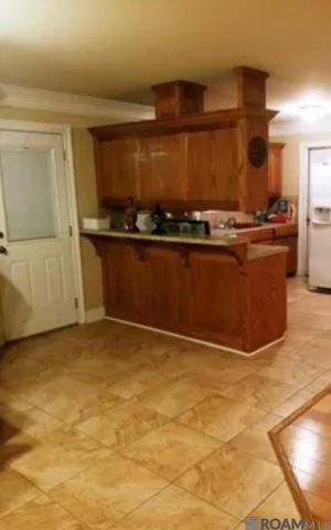 704 Sinbad St, Baker, LA 70714