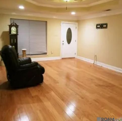 704 Sinbad St, Baker, LA 70714