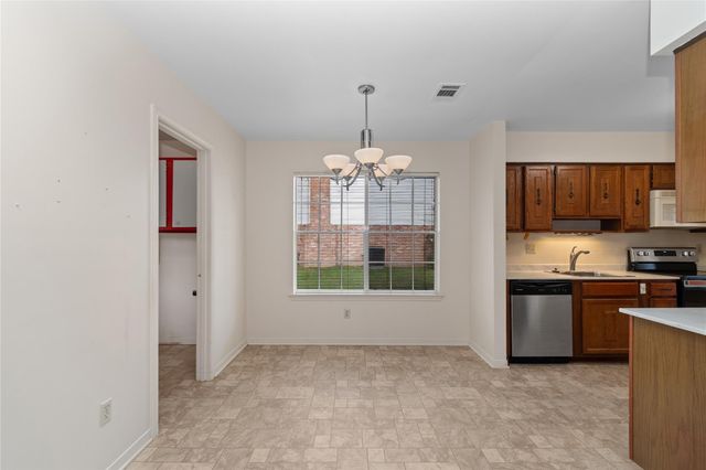 2202 Parkdale Drive, Houston, TX 77339