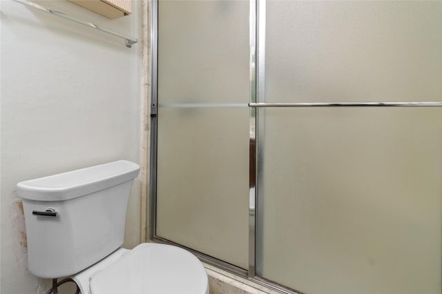 2202 Parkdale Drive, Houston, TX 77339