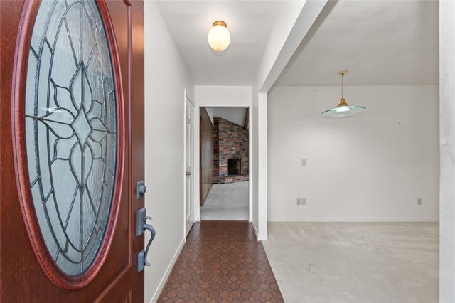 2202 Parkdale Drive, Houston, TX 77339