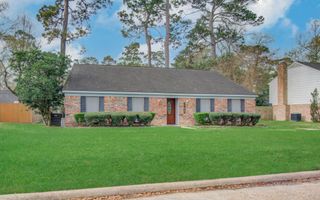 2202 Parkdale Drive, Houston, TX 77339